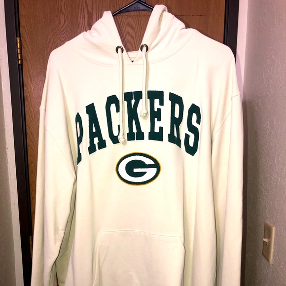 47 Other - Green bay packers hoodie 47’ size Large color tan with green logo